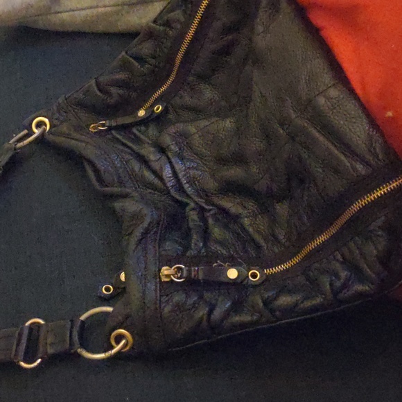 Black leather full zip Cole Haan purse - Picture 3 of 7